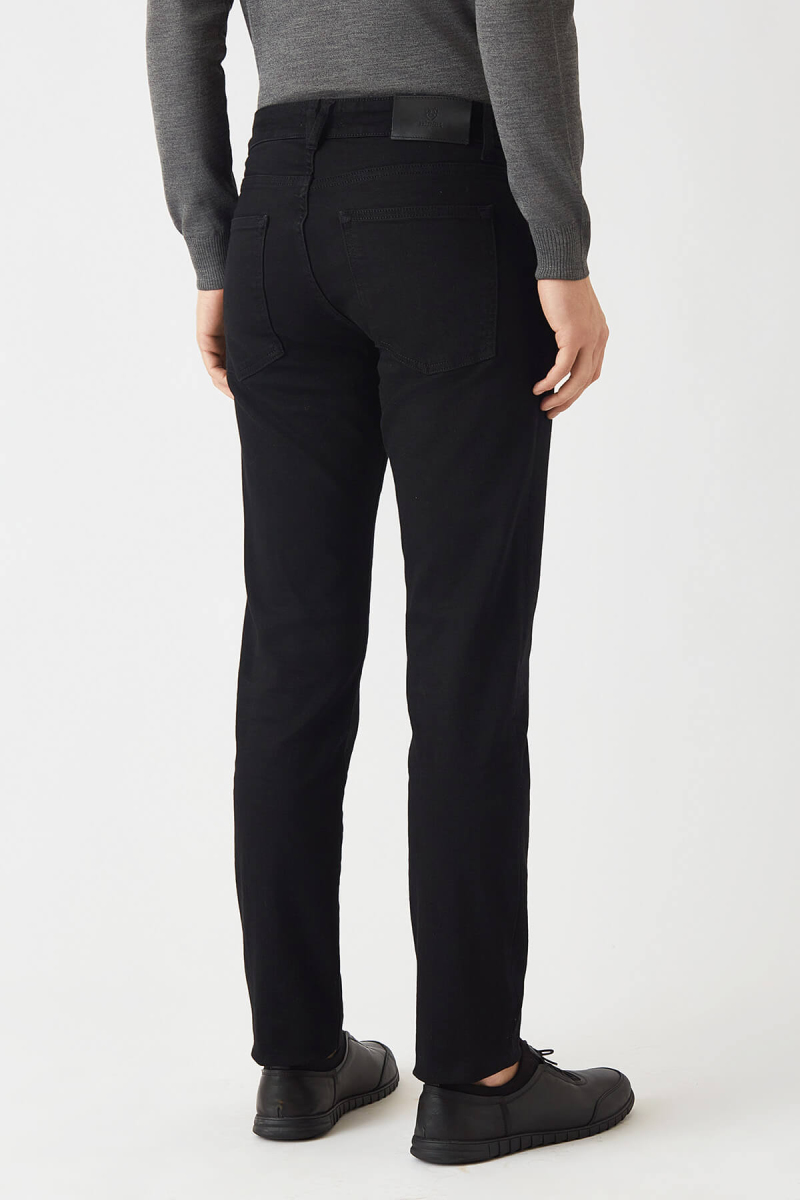 5 Cepli Siyah Denim Erkek Pantolon (1)