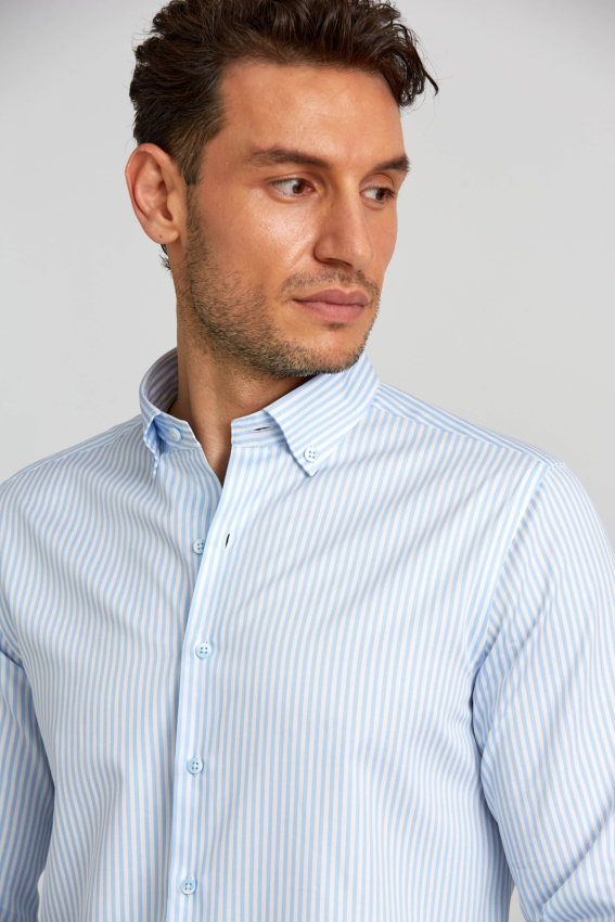Modern Fit Paşa Yaka Düğmeli Saten Açık Mavi Erkek Gömlek - 4