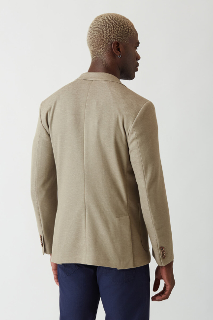Erkek 2 Düğme Çift Yırtmaçlı Mono Yaka Ceket Bej - 2