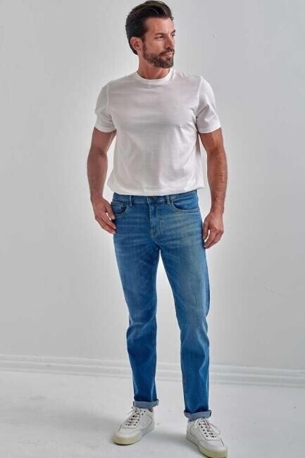 Bisse Men’s 5-Pocket Jeans NAVY BLUE. 4