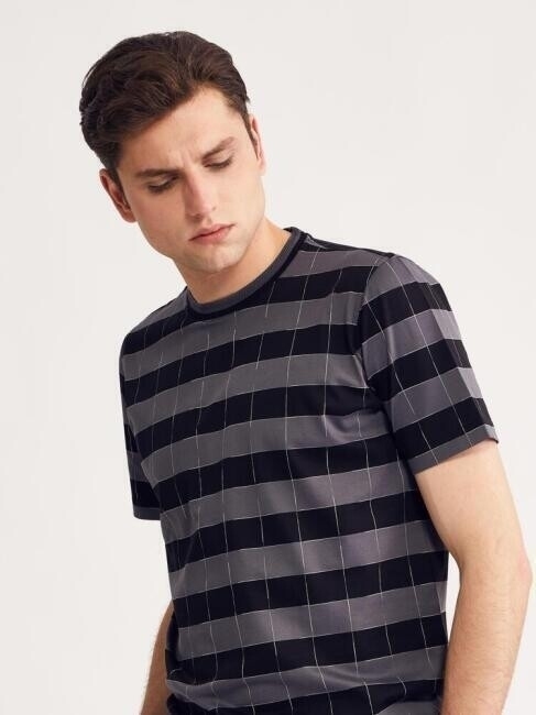 Bisse Men’s Crew Neck T-Shirt BLACK. 3 Bisse Men’s Crew Neck T-Shirt BLACK. 3