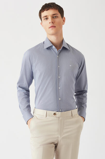 Erkek Lacivert Regular Fit Likralı Şık Klasik Gömlek
