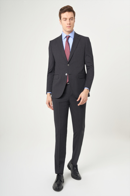 Erkek Modern Fit Mono Yaka 2 Düğme Çift Yırtmaçlı Takım Elbise Sıyah Siyah