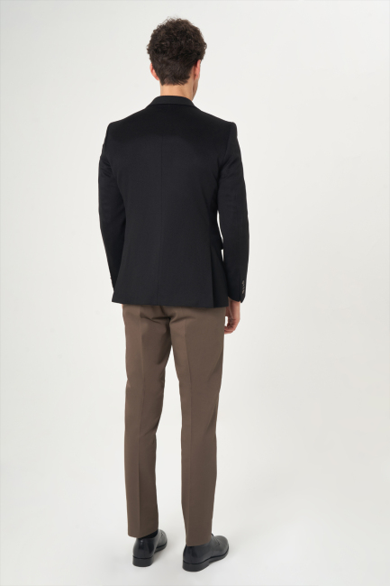 Erkek Modern Fit Mono Yaka 2 Düğmeli Çift Yırtmaçlı Siyah Ceket - 2