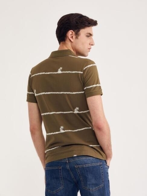 Bisse Erkek Polo Yaka Palmiye Baskılı Pike T-Shirt HAKİ. 2 Bisse Erkek Polo Yaka Palmiye Baskılı Pike T-Shirt HAKİ. 2