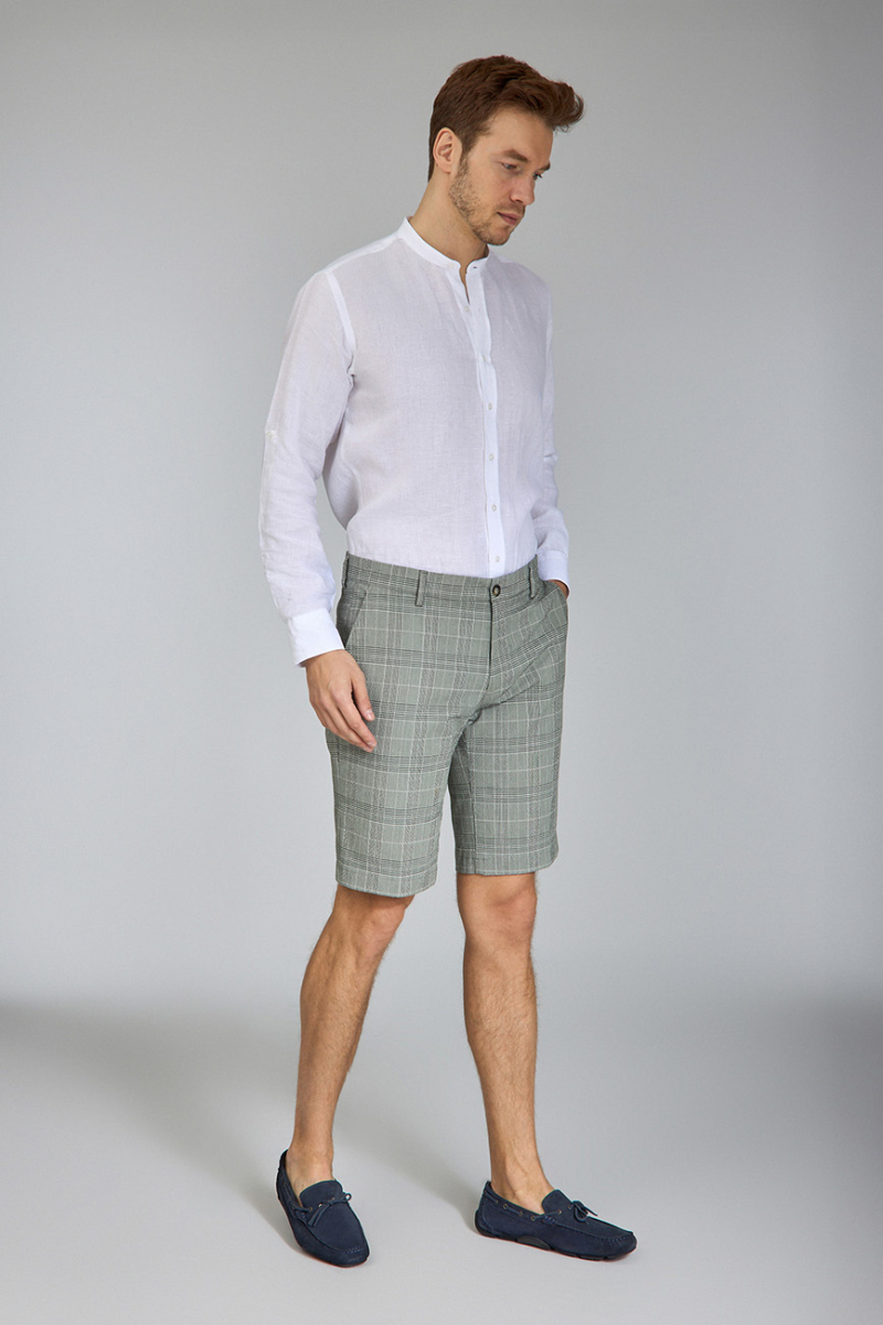 Regular Fit Haki Ekoseli Bermuda Erkek Şort - 3