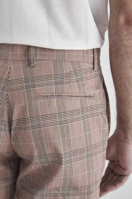 Regular Fit 4 Pockets Plaid Salmon Bermuda Men's Shorts (1)
