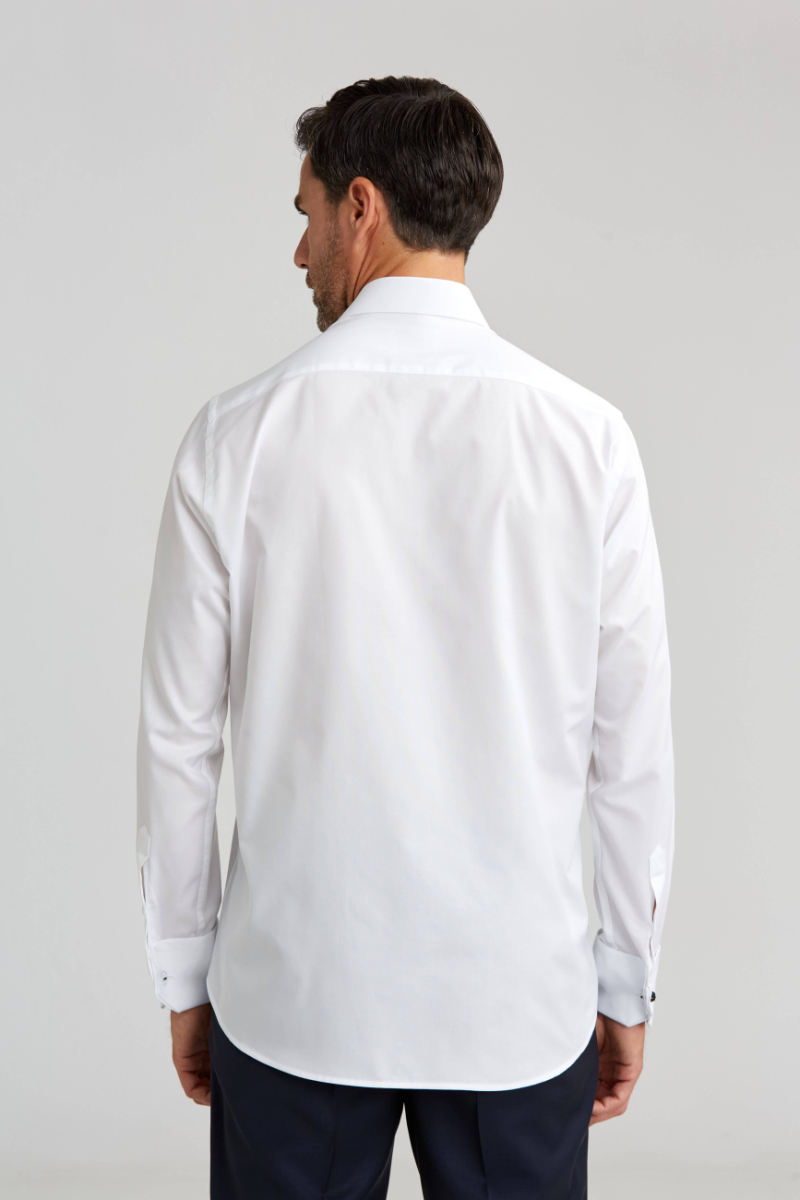 Erkek Regular Fit Pamuk Klasik Yaka Cepsiz Beyaz Gömlek (1)