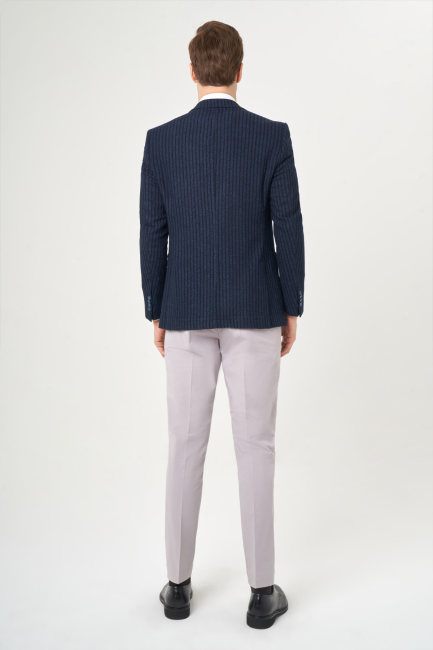 Erkek Slim Fit Mono Yaka 2 Düğmeli Çift Yırtmaçlı Ceket Lacivert - 2