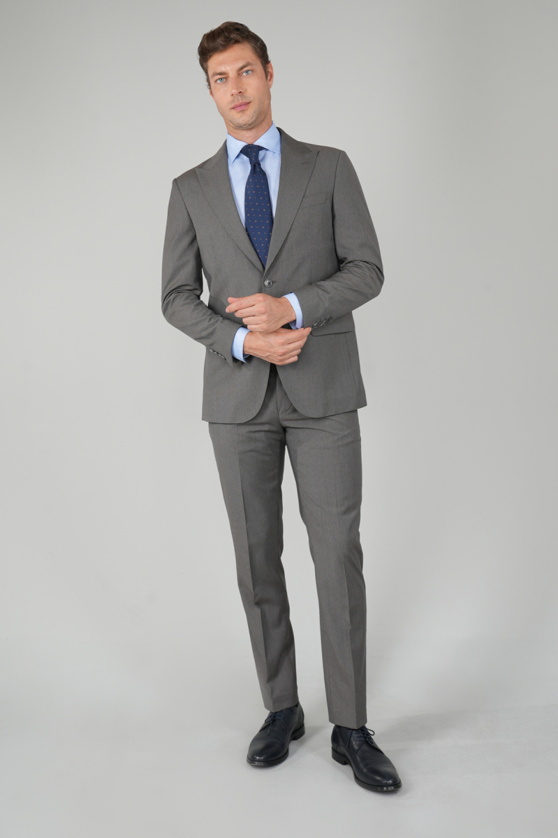 Gri Kırlangıç Yaka Çift Yırtmaçlı 6 Drop Yün Keten Takım Elbise