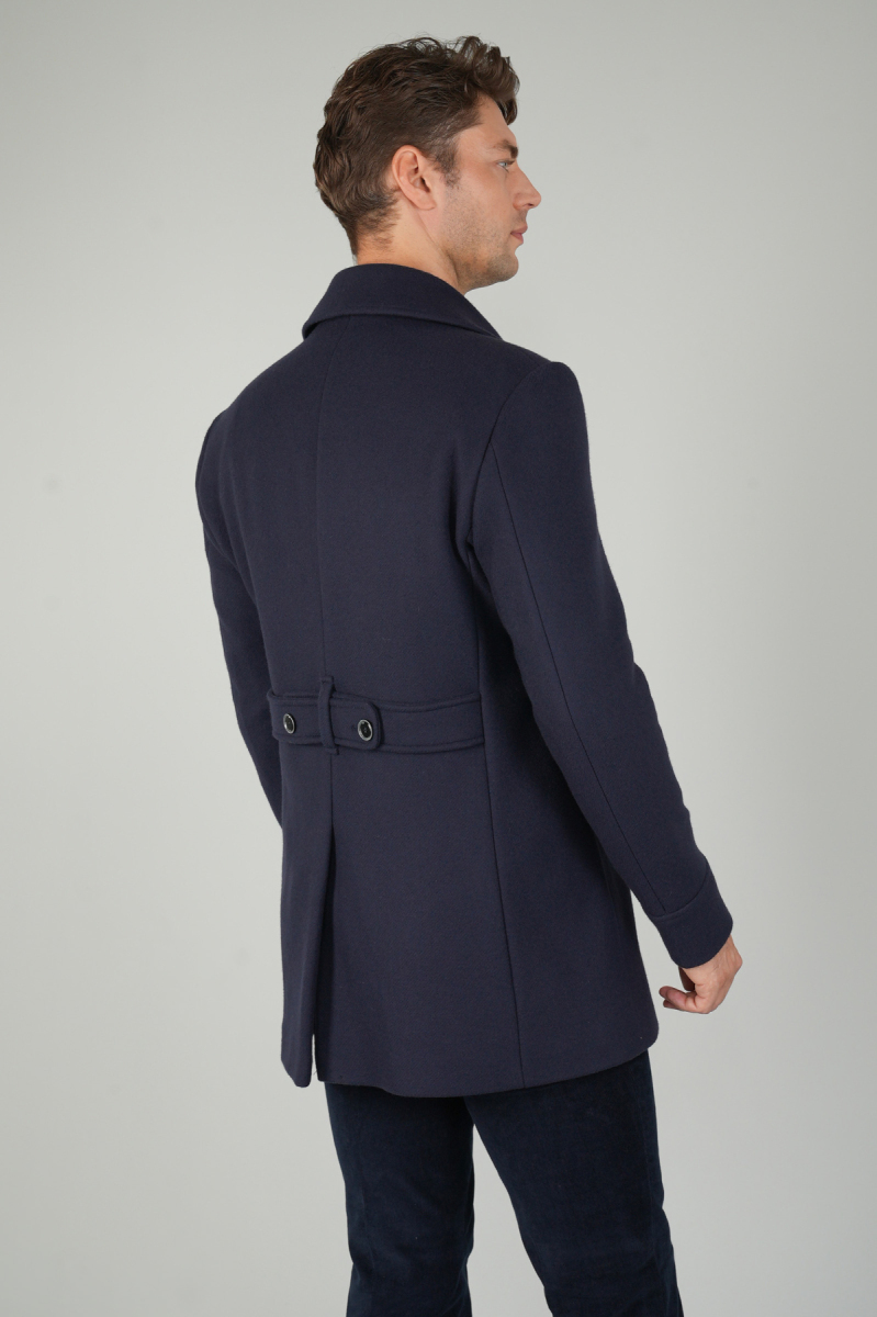 Kruvaze Düğme Detaylı Lacivert Erkek Kaban (1)