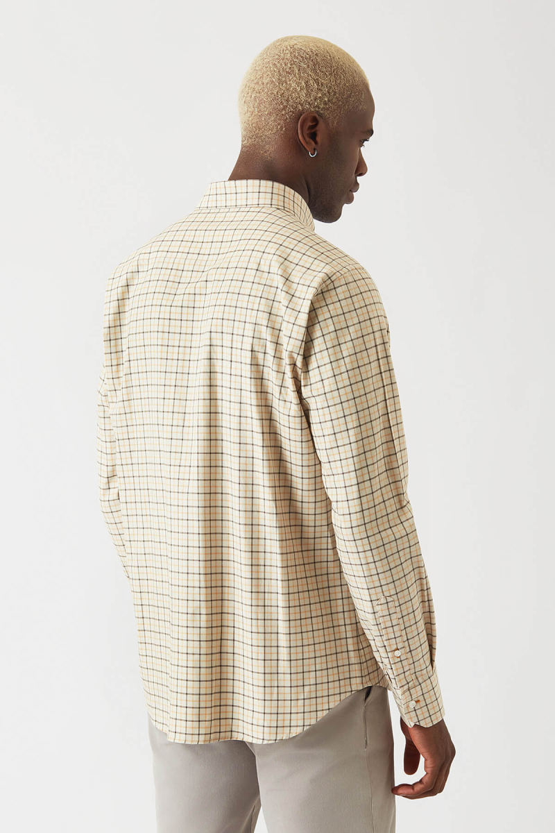 Regular Fit Bej Paşa Yaka Spor Erkek Gömlek (1)