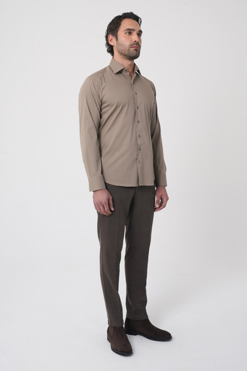 Regular Fit Klasik Yaka Cepsiz Açık Kahve Erkek Gömlek - 4