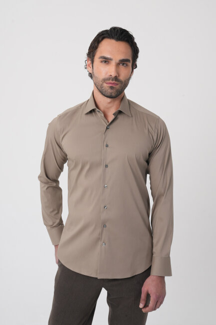 Regular Fit Klasik Yaka Cepsiz Açık Kahve Erkek Gömlek (1)