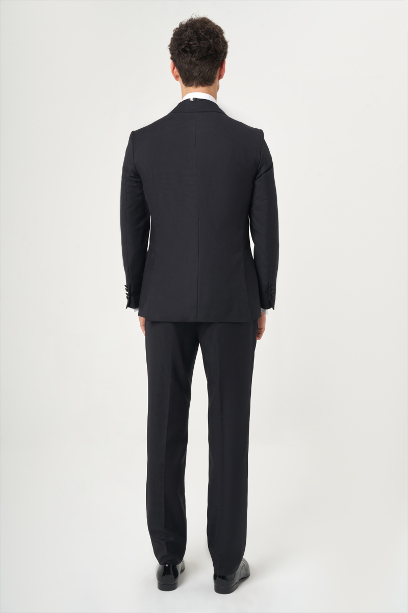 Regular Fit Sivri Yaka Siyah Erkek Yün Smokin Takım (1)
