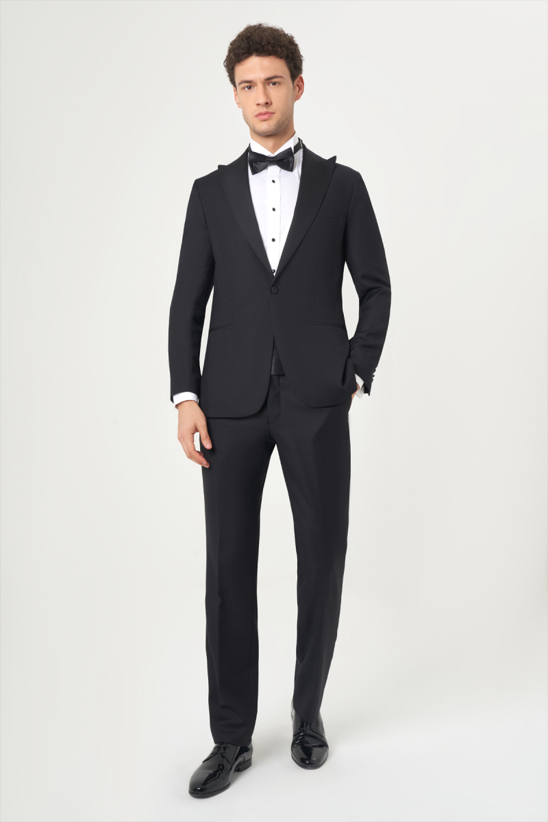 Regular Fit Sivri Yaka Siyah Erkek Yün Smokin Takım