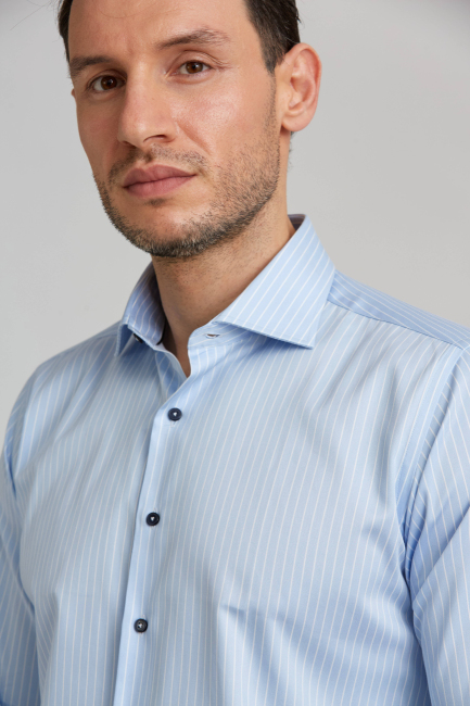 Regular Fit Yarım İtalyan Yaka İnce Çizgili Açık Mavi Erkek Gömlek - 4