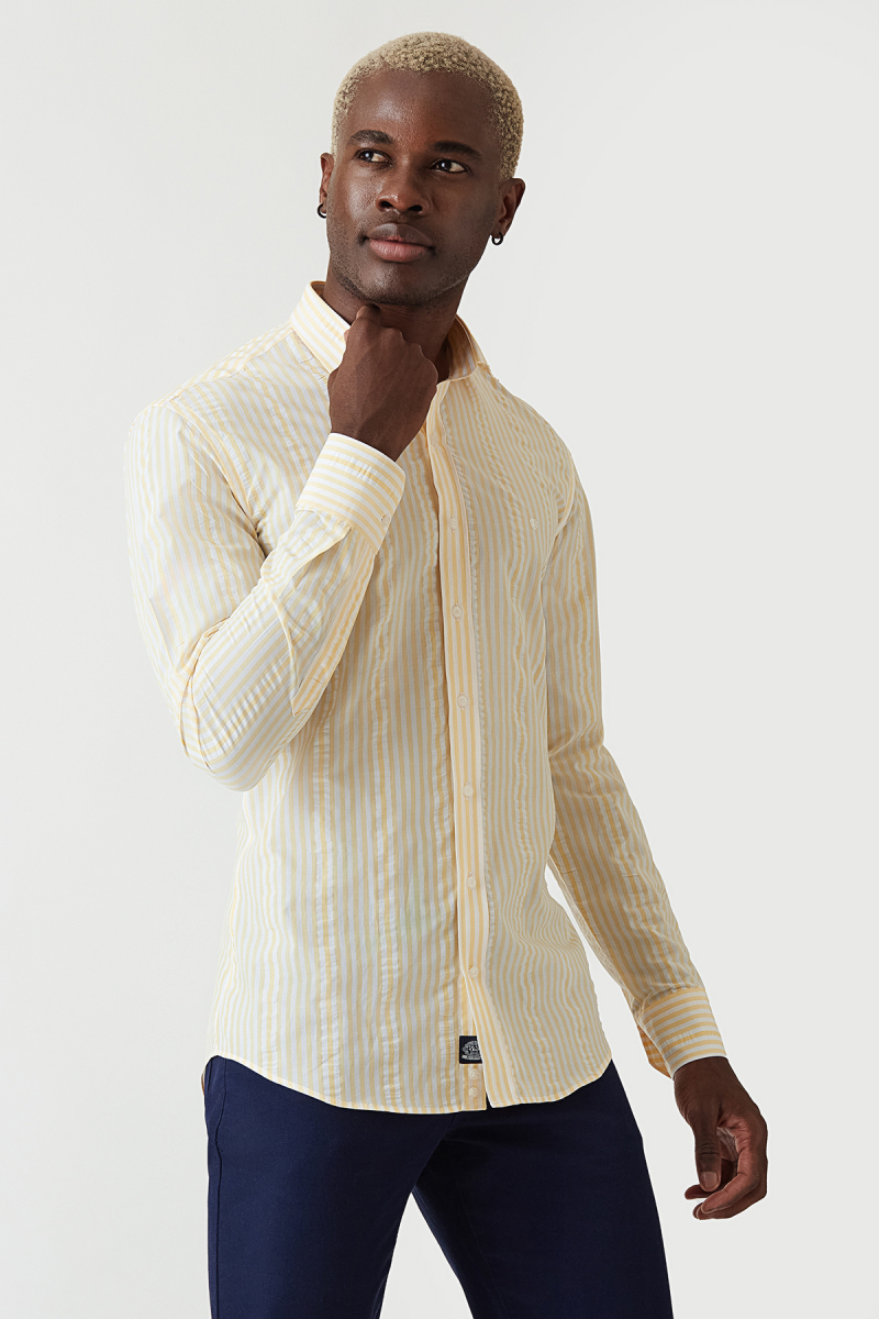 Slim Fit Sarı Paşa Yaka Spor Erkek Gömlek