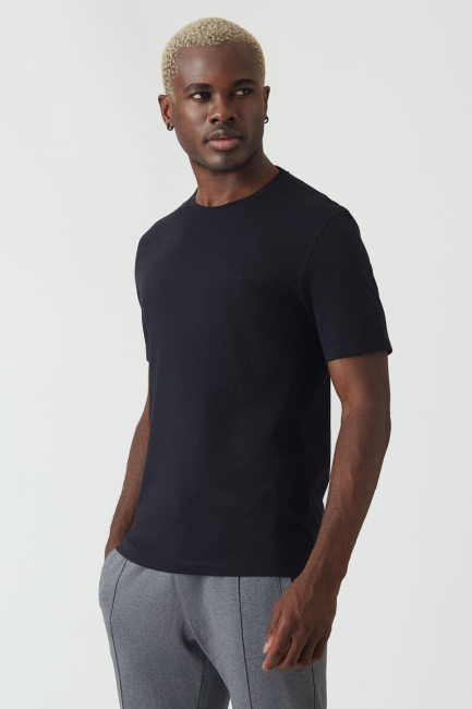 Basic İpek Apreli Bisiklet Yaka Siyah Erkek T-Shirt - 4