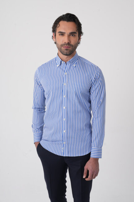 Uzun Kollu Paşa Yaka Regular Fit Erkek Mavi Cepli Gömlek